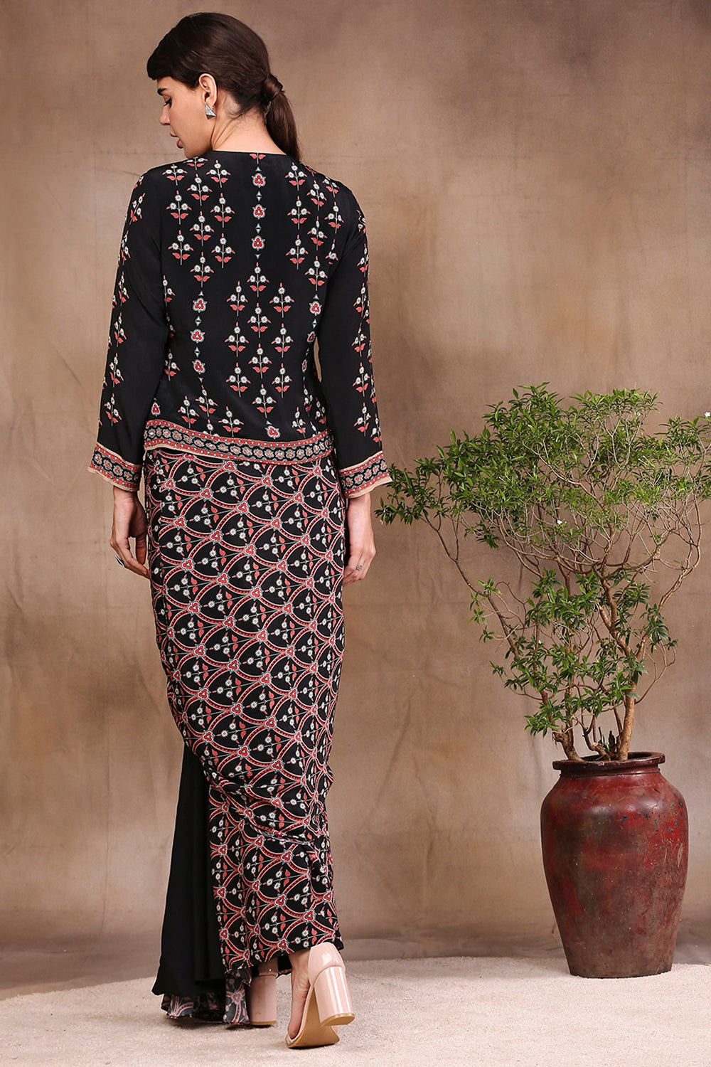 Ethnic Folklore Printed Drape Skirt With Jacket