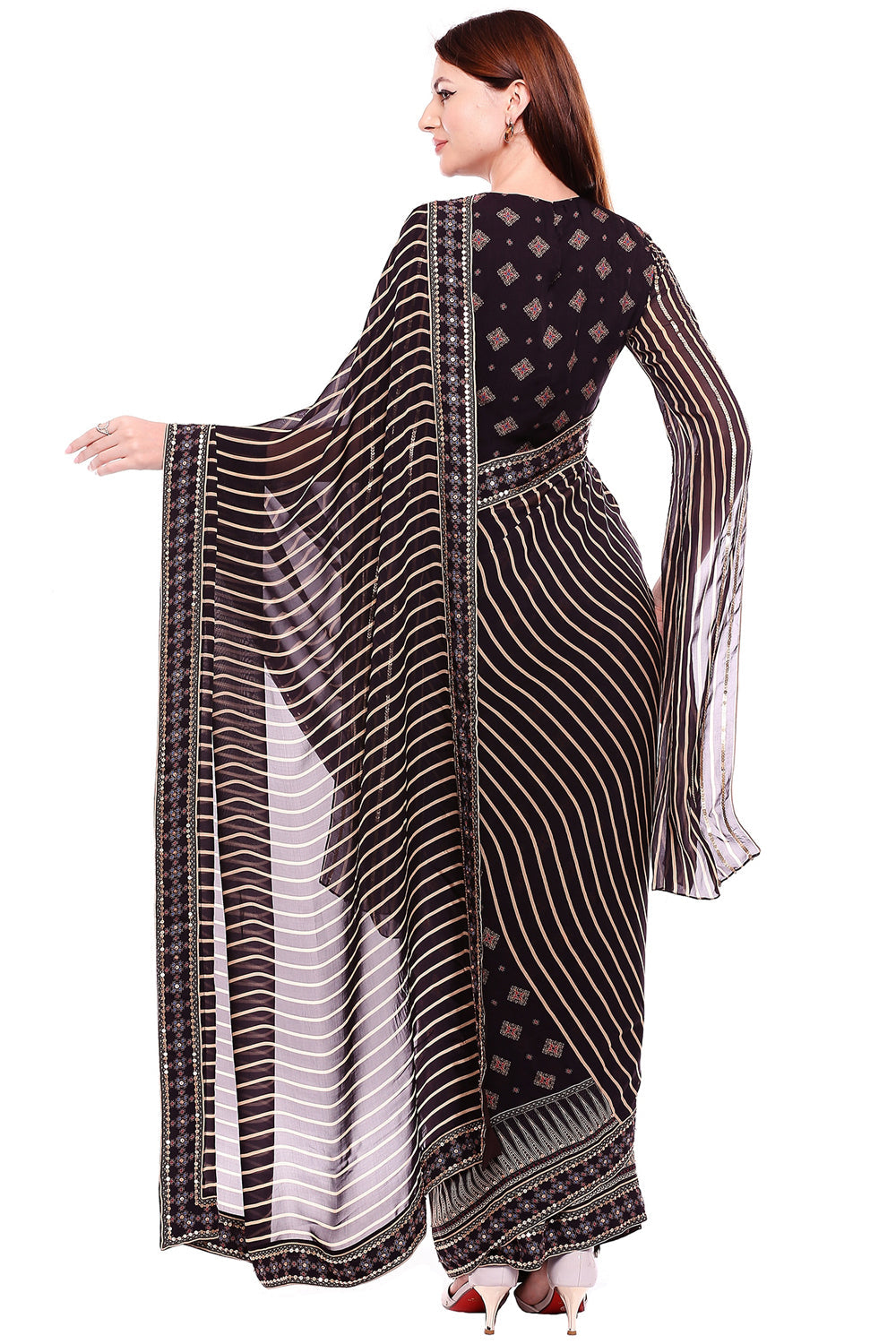 Afreen Printed Saree With Slit Sleeves Blouse
